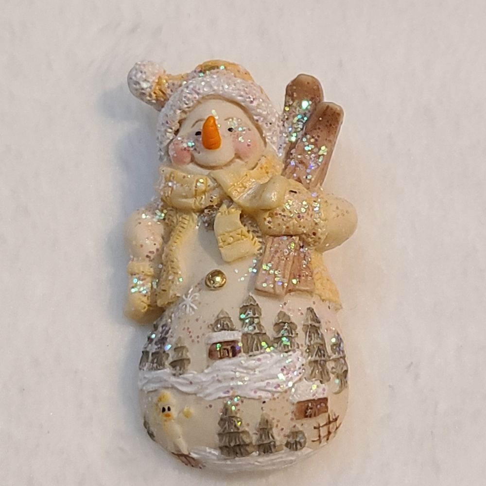 Snow man Brooch, for jacket/top/outfit.